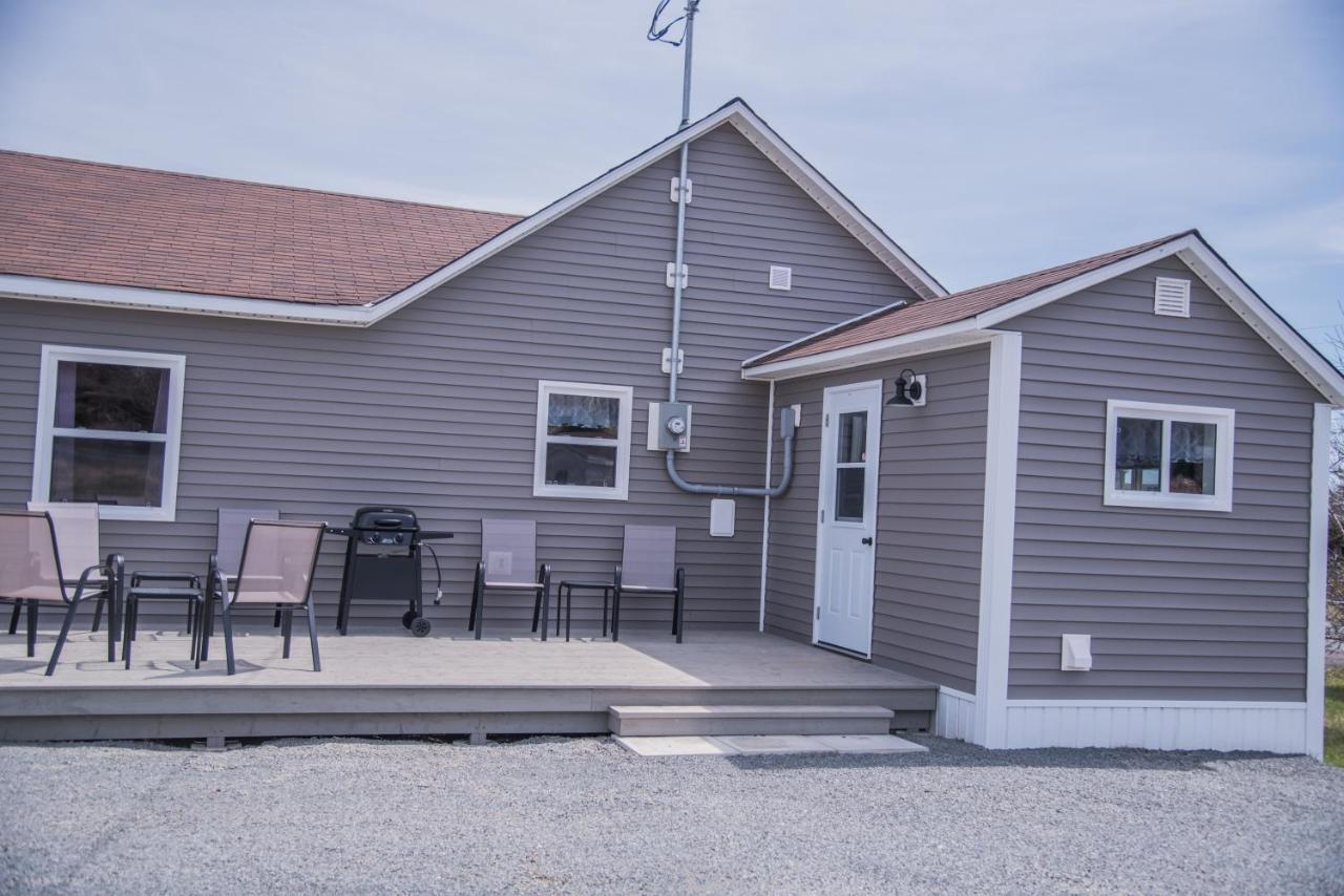 Family Ties Vacation Home - Hopkins House Twillingate Exterior foto
